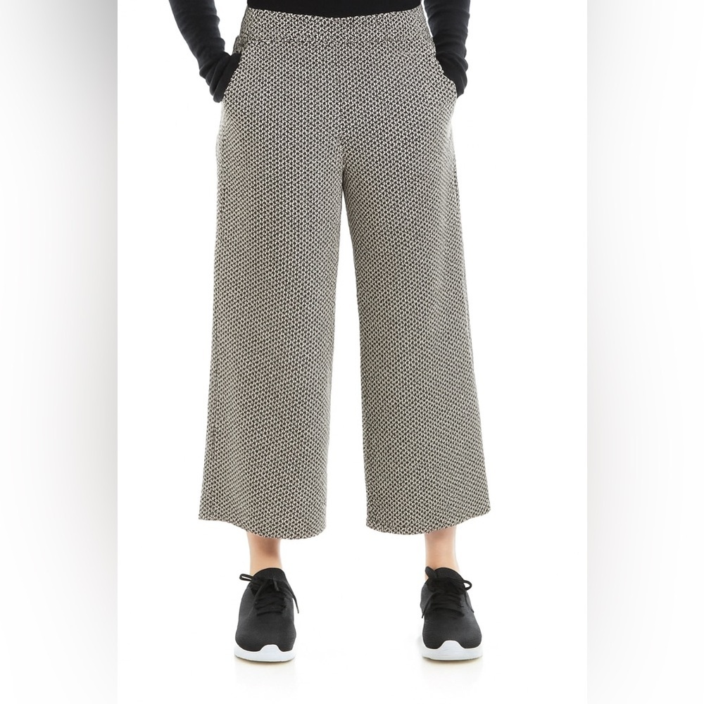Max Studio Petite Pants for Women Size PM
✨NEW✨
